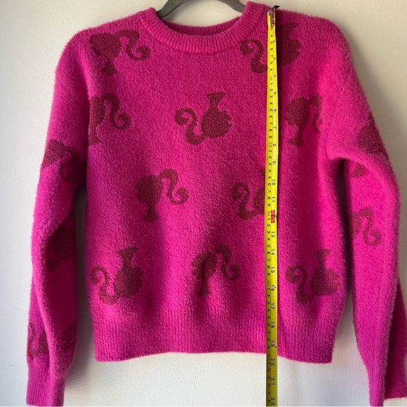 Barbie Fuzzy Pink Sweater Metallic Logo Print Girls Size L 10/12 Y2K Barbiecore - Picture 4 of 10